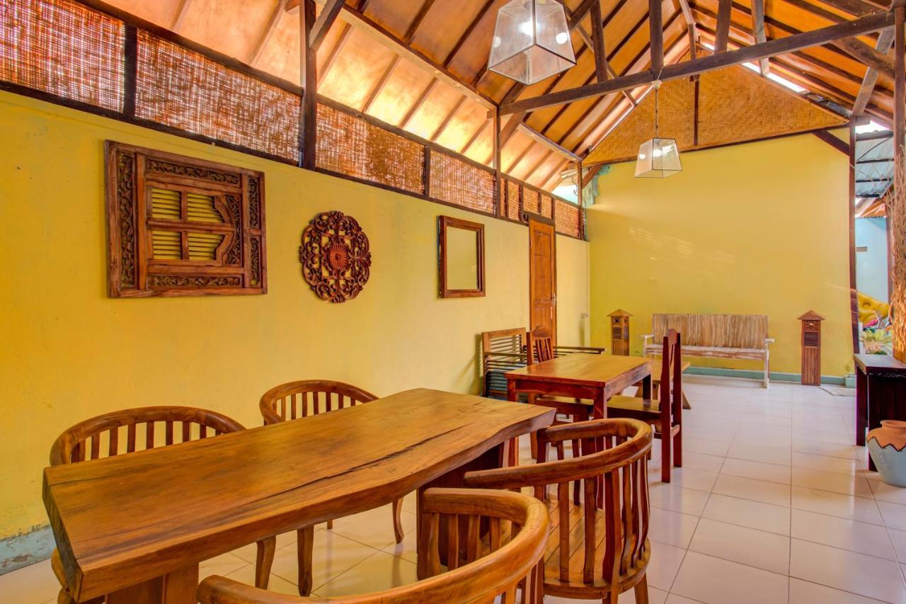 Oyo 3834 House Tien Hotel Canggu Екстериор снимка