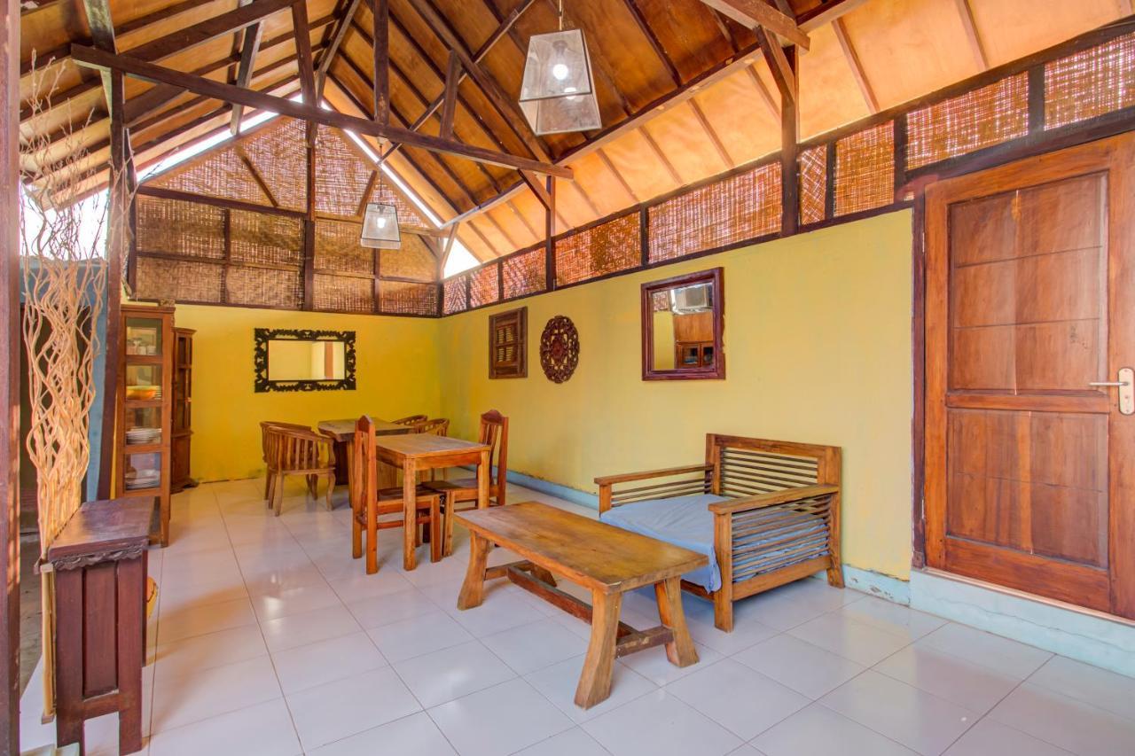 Oyo 3834 House Tien Hotel Canggu Екстериор снимка